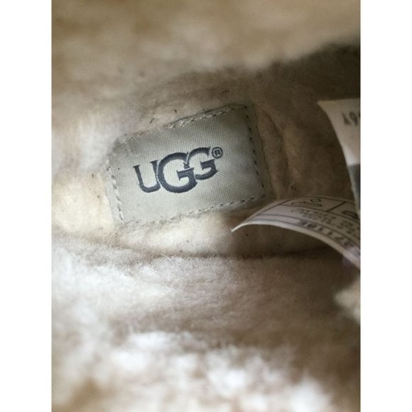 UGG Neumel II Kid\'s Lace-up Winter Boots Grey Size 4